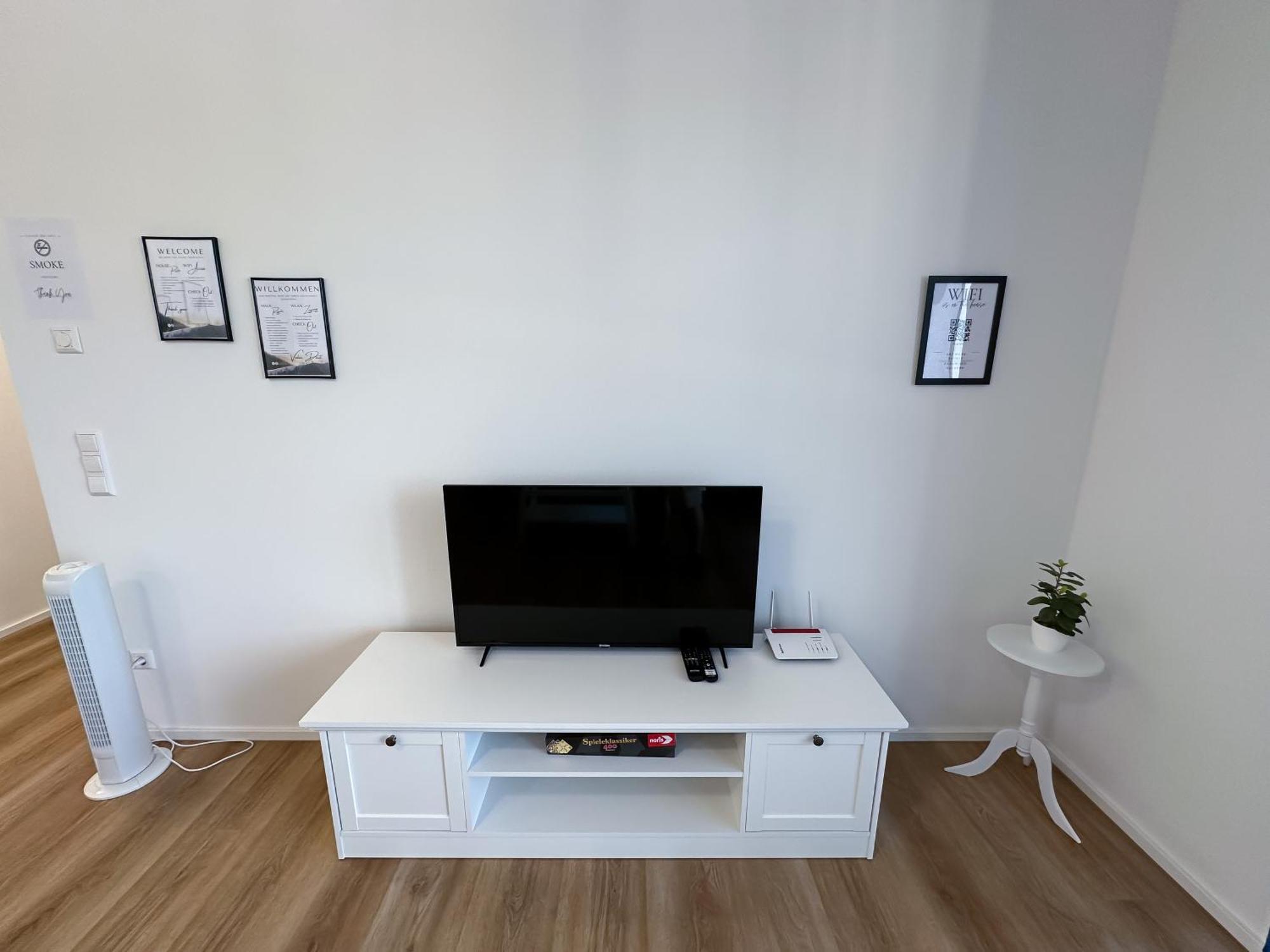 Suite4Me - Balkon I Kueche I Waschmaschine I Mainz-Kostheim Wiesbaden Ngoại thất bức ảnh